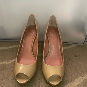 Vince Camuto nude peep-toe heels, size 7B